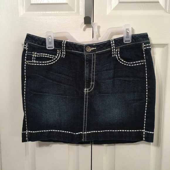 Wrangler Dresses & Skirts - Wrangler Rock 47 Denim Skirt NWOT